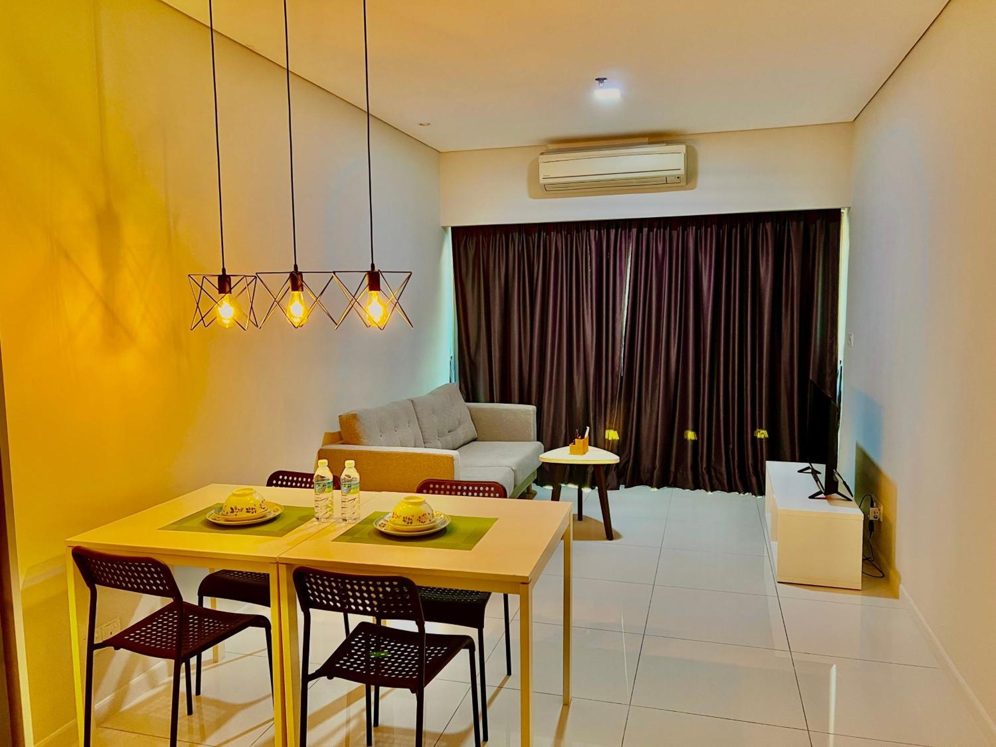 Summer Suites Klcc By Victorians Куала-Лумпур Экстерьер фото